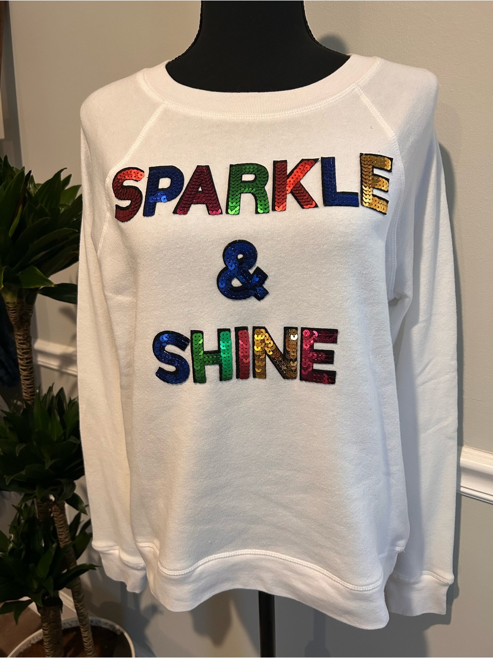Betsey Johnson White Performance Pullover Sparkle & Shine Size M